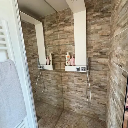 10m2 Cosy Sur Nice